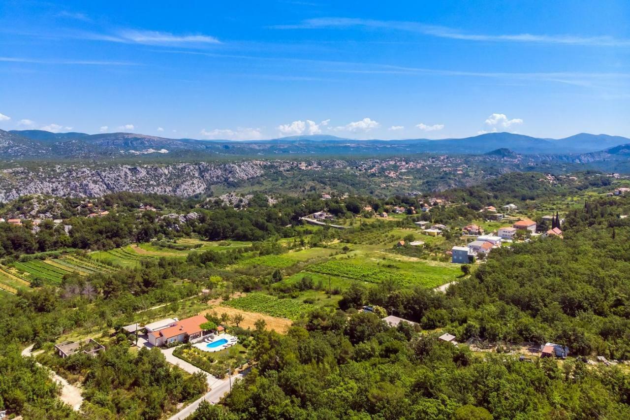 Villa Ana - 3 Bedroom Villa With Private Pool And Unspoiled Natural Environment Kucice ภายนอก รูปภาพ